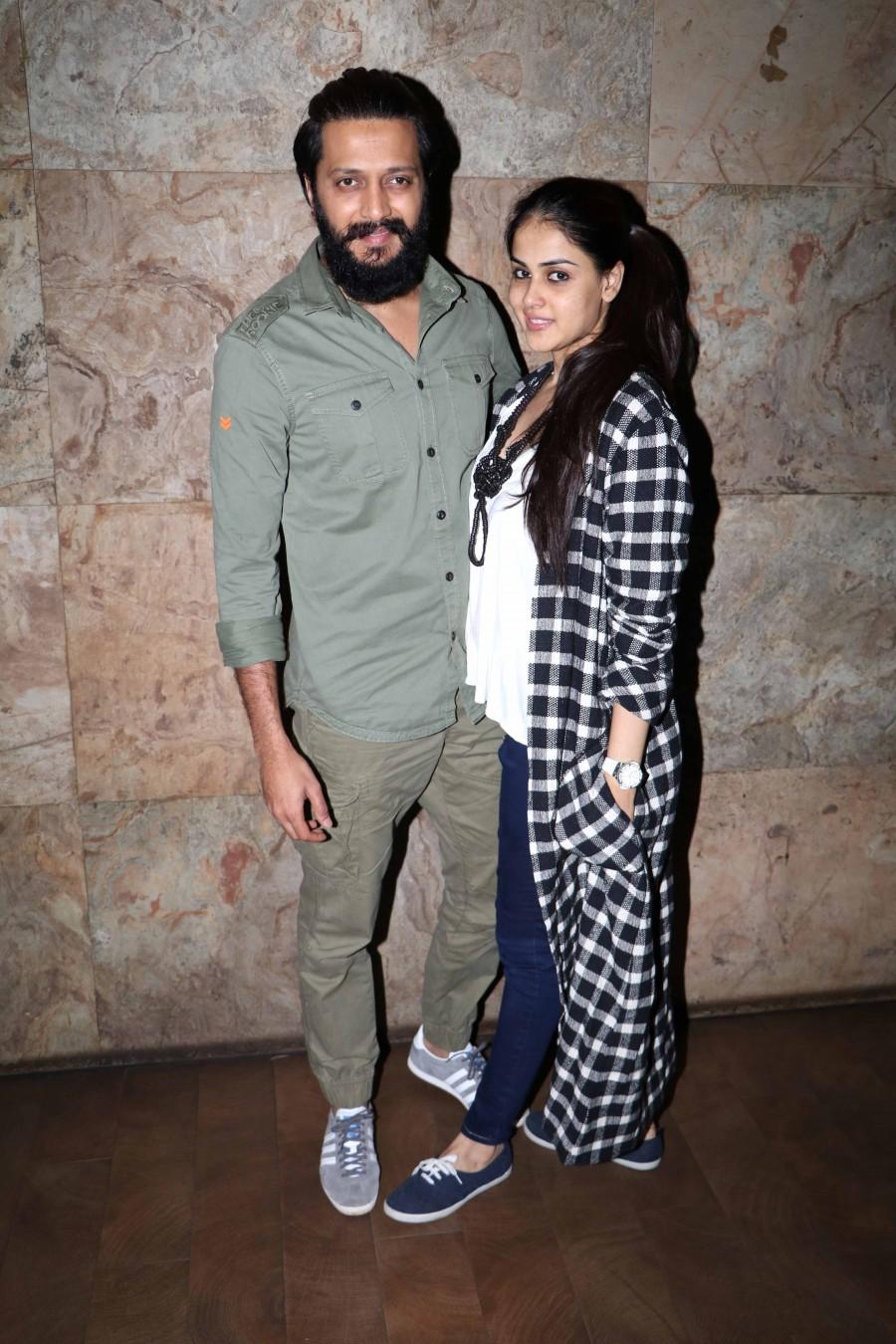 The recent screening of 'Banjo' film was a star-studded affair. Bollywood stars Riteish Deshmukh, Genelia D'Souza, Vashu Bhagnani, Vaishali Deshmukh, Jackky Bhagnani, Mushtaq Sheikh was spotted at the special screening of 'Banjo. Riteish Deshmukh,Genelia D'Souza,Riteish Deshmukh and Genelia D'Souza,Banjo,Banjo special screening,celebs at Banjo special screening,Vashu Bhagnani,Vaishali Deshmukh,Jackky Bhagnani,Mushtaq Sheikh,Banjo special screening pics,Banjo special scre