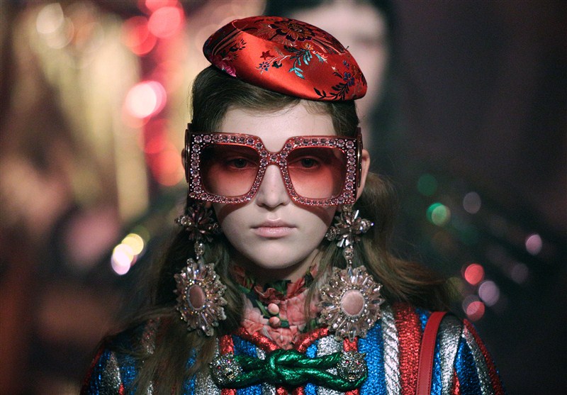 Gucci creative director Alessandro Michele presents his Spring/Summer 2017 collection in Milan. Gucci,Milan Fashion Week,Milan Fashion Week 2016,Alessandro Michele,Spring/Summer 2017 collection,Summer 2017 collection,Spring 2017 collection