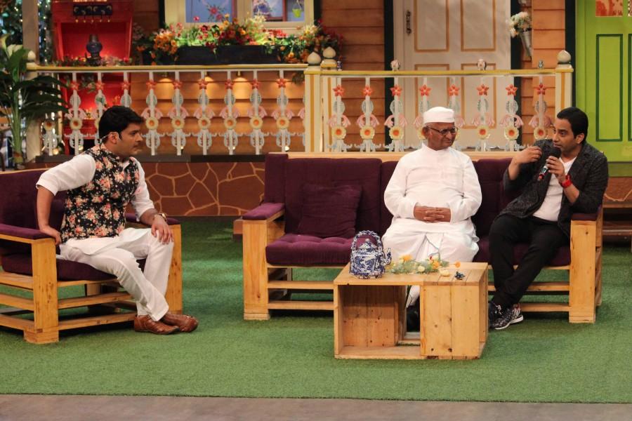 Veteran Gandhian and social crusader Kisan Baburao Hazare, alias Anna Hazare promotes his Biopic on 'The Kapil Sharma Show'. Anna Hazare,Anna Hazare on The Kapil Sharma Show,The Kapil Sharma Show,Kisan Baburao Hazare,Veteran Gandhian,Anna Hazare pics,Anna Hazare images,Anna Hazare photos,Anna Hazare stills,Anna Hazare pictures