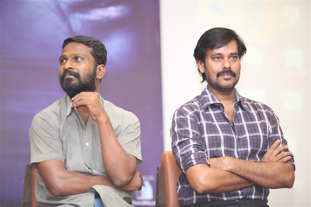 Tamil movie Kagitha Kappal Audio and Trailer Launch event held at the Madras Race Club, Guindy in Chennai. Celebs like Sivabalan (Appukutty), Vetrimaran, Dillija, Natty Nataraj, SP Muthuraman, Sivaraman and others graced the event. Kagitha Kappal,Kagitha Kappal Audio,Kagitha Kappal Trailer,Kagitha Kappal Audio Launch,Kagitha Kappal Trailer Launch,Appukutty,Sivabalan,Vetrimaran,Dillija,Natty Nataraj,SP Muthuraman,Sivaraman