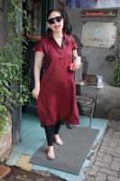 Kareena Kapoor Khan,Kareena Kapoor Khan spotted in Bandra,Kareena Kapoor spotted in Bandra,Kareena Kapoor Khan baby bump,Kareena Kapoor baby bump,kareena kapoor khan baby bump photos,Kareena Kapoor baby bump pics,Kareena Kapoor baby bump images,Kareena Ka