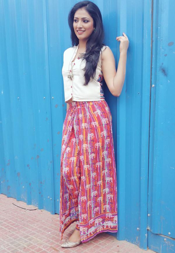 Haripriya Haripriya,actress Haripriya,Haripriya pics,Haripriya pics latest pics,south indian actress,telugu actress,actress pics