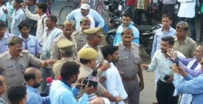 A shoe was thrown at Congress Vice President Rahul Gandhi on Monday during his ongoing 'Kisan Yatra' in Sitapur of Uttar Pradesh.