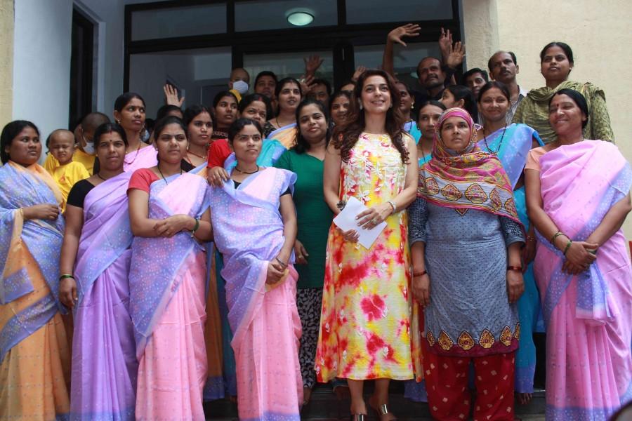 Bollywood actress Juhi Chawla inaugurates Jude India Childcare Centre. Juhi Chawla,Jude India Childcare Centre,Juhi Chawla inaugurates Jude India Childcare Centre,Juhi Chawla at Jude India Childcare Centre,Juhi Chawla pics,Juhi Chawla images,Juhi Chawla photos,Juhi Chawla stills,Juhi Chawla pictures