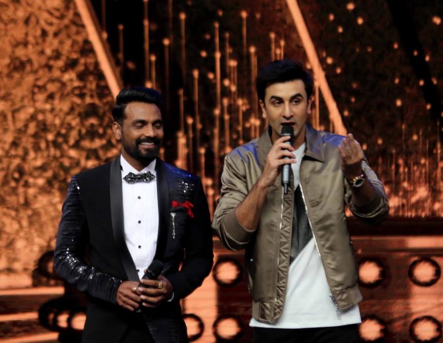 Bollywood actor Ranbir Kapoor promotes 'Ae Dil Hai Mushkil' on the set of Dance+ at RK Studio. Ranbir Kapoor,actor Ranbir Kapoor,Ae Dil Hai Mushkil,Ae Dil Hai Mushkil promotion,Ae Dil Hai Mushkil movie promotions,Ae Dil Hai Mushkil at Dance+,Dance+,Ranbir Kapoor pics,Ranbir Kapoor images,Ranbir Kapoor stills,Ranbir Kapoor pictures