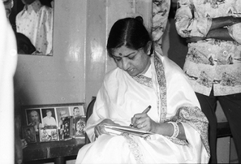 Twitter was flooded with birthday messages for the melody queen. The legendary singer and Bharat Ratna Lata Mangeshkar on September 23 appealed her fans and well-wishers to remember and donate for the brave Indian soldiers guarding our borders. Lata Mangeshkar birthday special,Lata Mangeshkar birthday,Happy birthday Lata Mangeshkar,Lata Mangeshkar rare pics,Lata Mangeshkar rare images,Lata Mangeshkar rare photos,Lata Mangeshkar rare pictures,Lata Mangeshkar unseen pics,Lata Mangeshkar unseen ima
