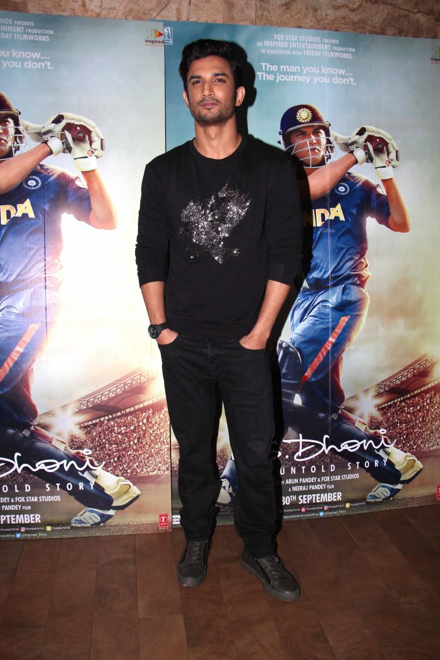 M.S. Dhoni: The Untold Story movie Special screening at lightbox with starcast of the film. M.S. Dhoni: The Untold Story,M.S. Dhoni,Dhoni,Mahendra Singh Dhoni,Sushant Singh Rajput,Sushant Singh Rajput and Dhoni,Sushant Singh