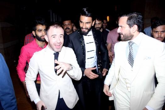 Bollywood celebs like Safi Ali Khan, Amitabh Bachchan, Tiger Shroff at 8th edition of the GQ Men of the Year Awards.