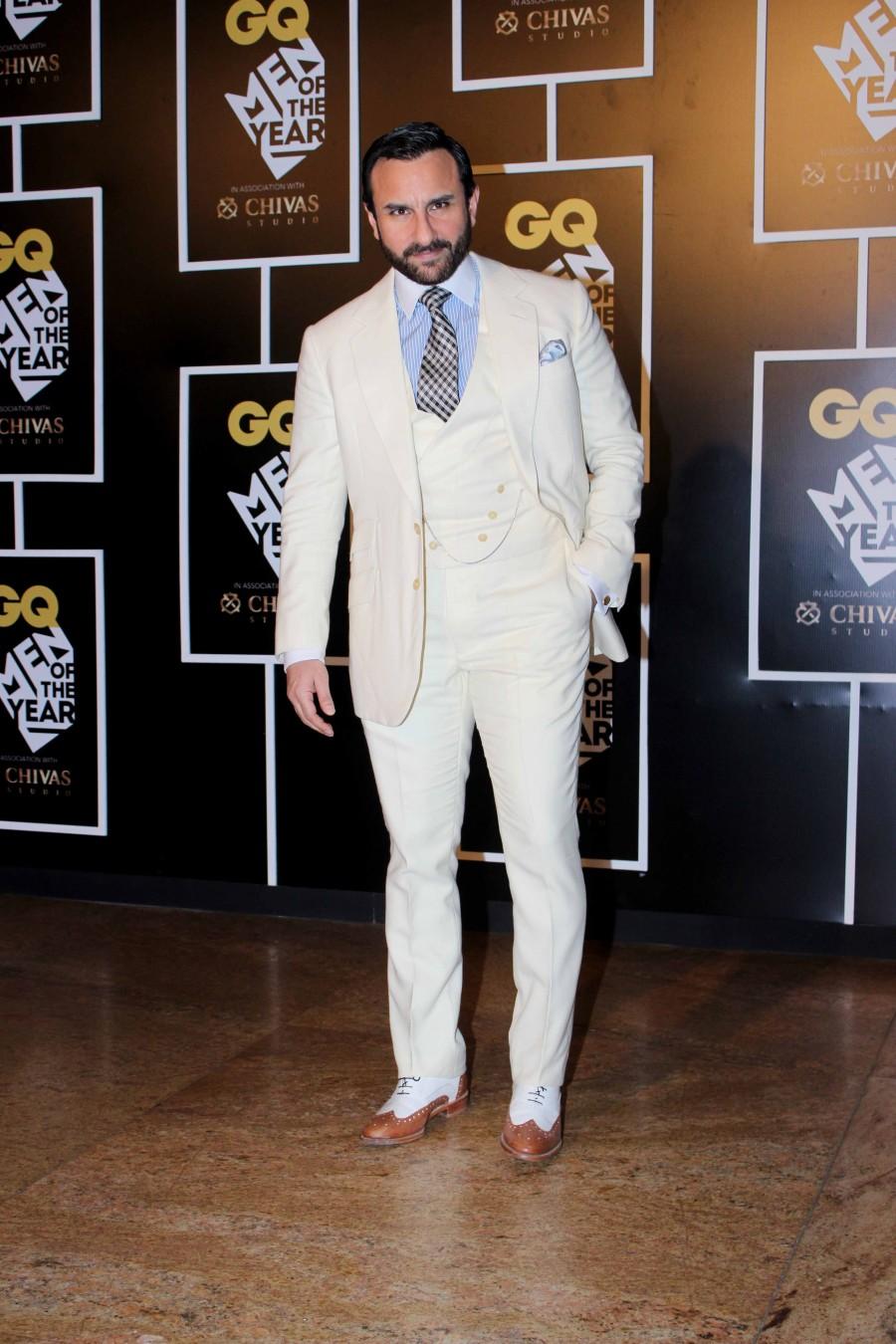 Bollywood celebs like Safi Ali Khan, Amitabh Bachchan, Tiger Shroff at 8th edition of the GQ Men of the Year Awards. Amitabh Bachchan,Safi Ali Khan,Tiger Shroff,Amitabh Bachchan at GQ Men of the Year Awards,Safi Ali Khan at GQ Men of the Year Awards,Tiger Shroff at GQ Men of the Year Awards,GQ Men of the Year Awards,GQ Men of the Year Awards 2016