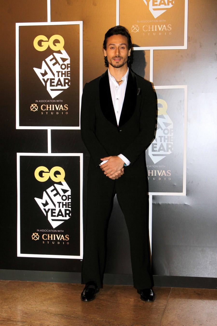 Bollywood celebs like Safi Ali Khan, Amitabh Bachchan, Tiger Shroff at 8th edition of the GQ Men of the Year Awards. Amitabh Bachchan,Safi Ali Khan,Tiger Shroff,Amitabh Bachchan at GQ Men of the Year Awards,Safi Ali Khan at GQ Men of the Year Awards,Tiger Shroff at GQ Men of the Year Awards,GQ Men of the Year Awards,GQ Men of the Year Awards 2016