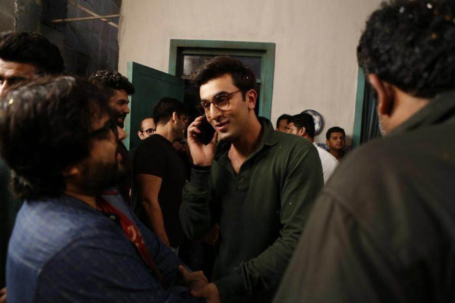 The team of Jagga Jasoos recently started shoot of their last schedule in Mumbai. It was celebration time on the sets as Ranbir Kapoor celebrated his birthday on the sets of his upcoming film in filmcity, Mumbai. Ranbir Kapoor,Ranbir Kapoor celebrates his 34th birthday,Ranbir Kapoor birthday celebrations,Ranbir Kapoor 34th birthday celebrations,Jagaa Jasoos,Ranbir Kapoor celebrates birthday on the sets of Jagaa Jasoos,bollywood movie Jagaa Jasoos,Ranbir Kapoor bir