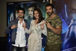 John Abraham,Sonakshi Sinha,Force 2 trailer,Force 2 trailer launch,Force 2 trailer launch pics,Force 2 trailer launch images,Force 2 trailer launch photos,Force 2 trailer launch stills,Force 2 trailer launch pictures,Force 2,John Abraham and Sonakshi Sinh