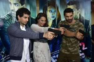 John Abraham,Sonakshi Sinha,Force 2 trailer,Force 2 trailer launch,Force 2 trailer launch pics,Force 2 trailer launch images,Force 2 trailer launch photos,Force 2 trailer launch stills,Force 2 trailer launch pictures,Force 2,John Abraham and Sonakshi Sinh
