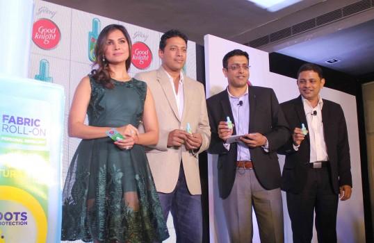 Photos of Lara Dutta and Mahesh Bhupathi launch Good Night Knight home repellents.