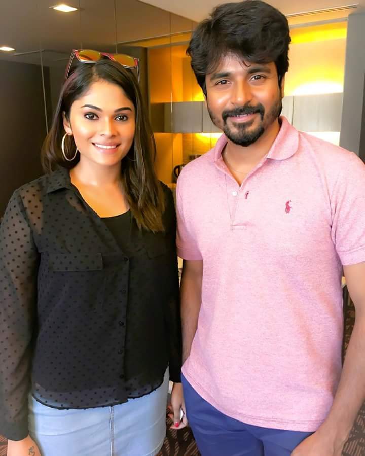 South Indian Actor Sivakarthikeyan promotes his upcoming movie Remo in Malaysia. Sivakarthikeyan promotes Remo,Sivakarthikeyan,Sivakarthikeyan in Malaysia,Sivakarthikeyan promotes Remo movie,Remo movie promotion,Remo promotion,Remo movie promotion in Malaysia,Remo promotion in Malaysia