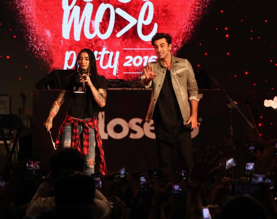 Bollywood actor Ranbir Kapoor performs during Closeup First Move Party, in Mumbai. Ranbir Kapoor,Ranbir Kapoor at Closeup First Move Party,Closeup First Move Party,actor Ranbir Kapoor,Ranbir Kapoor dancing,Ranbir Kapoor singing,Ranbir Kapoor pics,Ranbir Kapoor images,Ranbir Kapoor stills,Ranbir Kapoor pictures