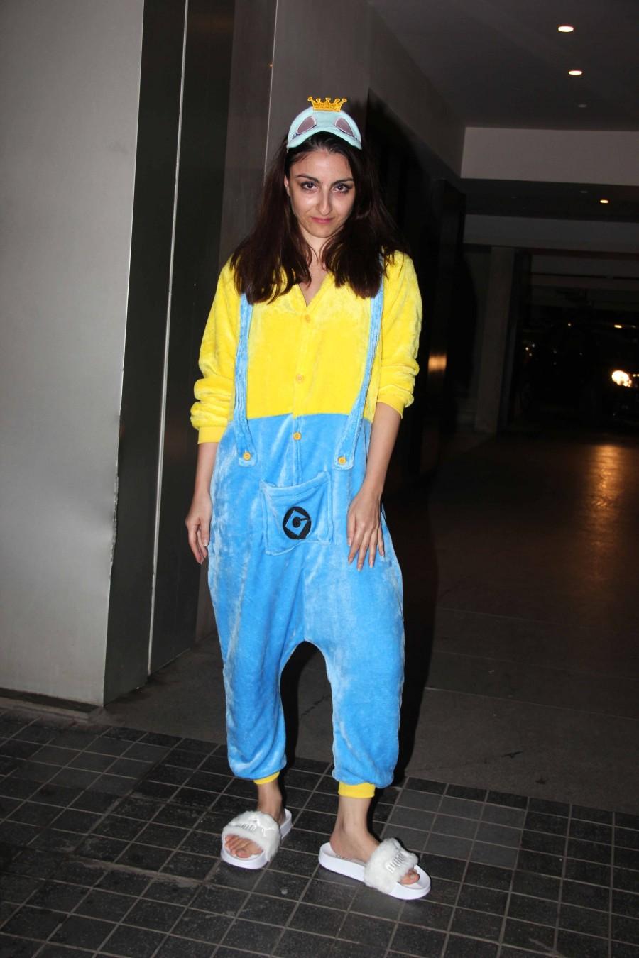 Bollywood actress Soha Ali Khan birthday party at her house. Soha Ali Khan,Soha Ali Khan birthday party,Soha Ali Khan birthday party pics,Soha Ali Khan birthday party images,Soha Ali Khan birthday party photos,Soha Ali Khan birthday party stills,Soha Ali Khan birthday party pictures,Soha Ali Khan pics,Soha Ali Khan