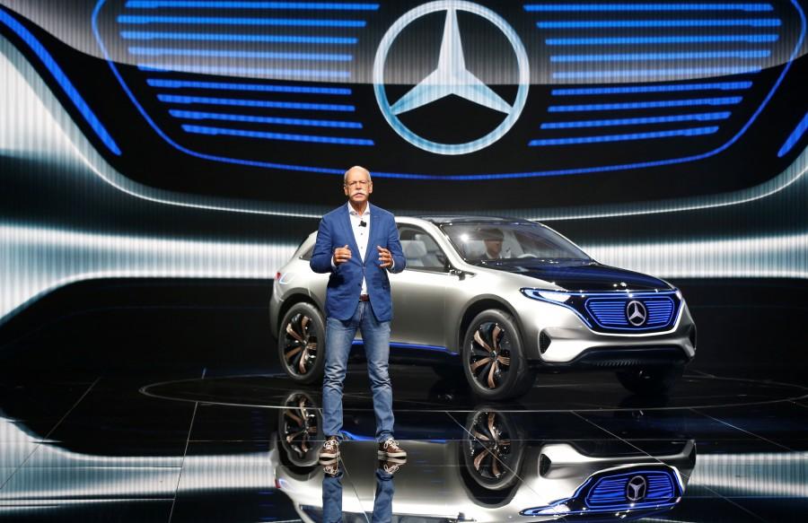 9 Mercedes-Benz: One of the automobile companies to make it into the top 10 is Mercedes-Benz. With a net worth of US $43,490 million, the company which is a division of the German company Daimler AG. Dieter Zetsche is at the helm of this German car-maker. Top 10 brands in the world,brands in the world,Apple,Tim Cook,Google,Sundar Pichai,Coca-Cola,Muhtar Kent,Microsoft,Satya Nadella,Toyota,Akio Toyoda,IBM,Ginni Rometty,Samsung,Amazon,Mercedes-Benz,GE