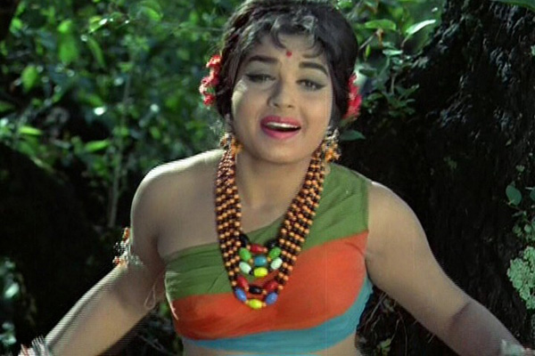 Check out Tamil Nadu CM Jayalalithaa's Rare and Unseen Pictures. Jayalalithaa,jayalalithaa health,Jayalalithaa dead,Jayalalithaa death rumours,Jayalalithaa rare pics,Jayalalithaa rare images,Jayalalithaa rare photos,Jayalalithaa rare stills,Jayalalithaa rare pictures,Jayalalithaa unseen pics,Jayalalithaa unseen images