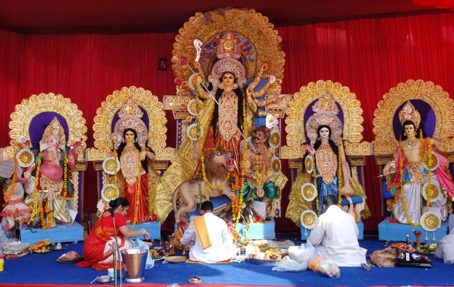 May her blessings remove all obstacles from your path of life as she removes the darkness from the universe on this auspicious day. Happy Durga Puja! Durga Puja,Durga Puja 2016,Durga Puja quotes,Durga Puja best quotes,Durga Puja greetings,Durga Puja wishes,durga puja photos,Durga Puja pics,Durga Puja images,Durga Puja stills,Durga Puja pictures,Subho Sarodiya,Subho Sarodiya pics,Subho Sarodiya images,S