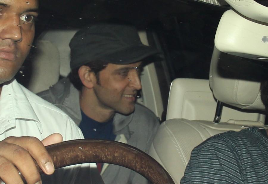 Photos of Bollywood actor Hritik Roshan spotted at a Skin Clinic. Hritik Roshan,Hritik Roshan at a Skin Clinic,Hritik Roshan spotted at a Skin Clinic,Hritik Roshan latest pics,Hritik Roshan latest images,Hritik Roshan latest photos,Hritik Roshan latest stills,Hritik Roshan latest pictures,Hritik Roshan pics,Hritik Rosha