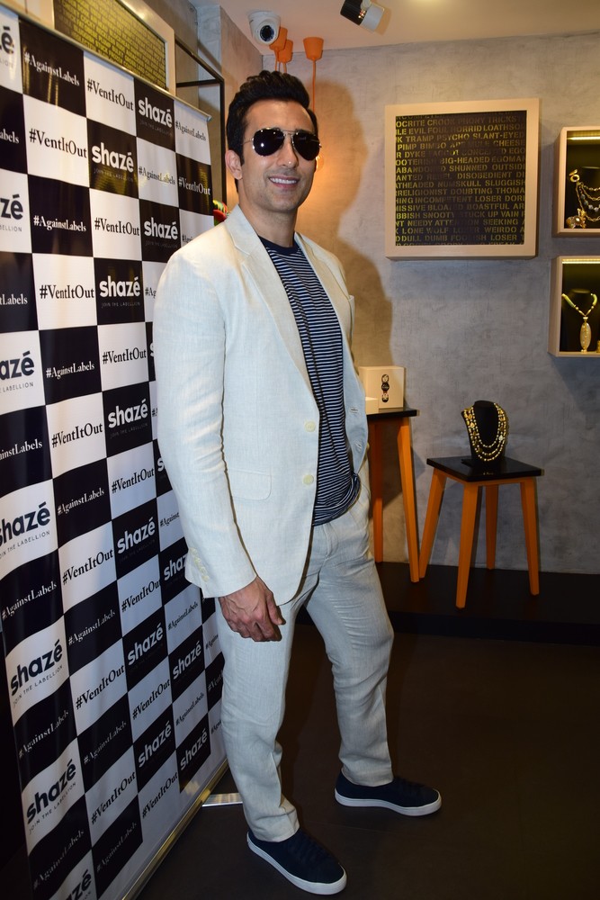 Photos of Rahul Khanna launches Shaze newest outpost. Rahul Khanna,Rahul Khanna launches Shaze newest outpost,Shaze newest outpost,Rahul Khanna pics,Rahul Khanna images,Rahul Khanna photos,Rahul Khanna stills,Rahul Khanna pictures