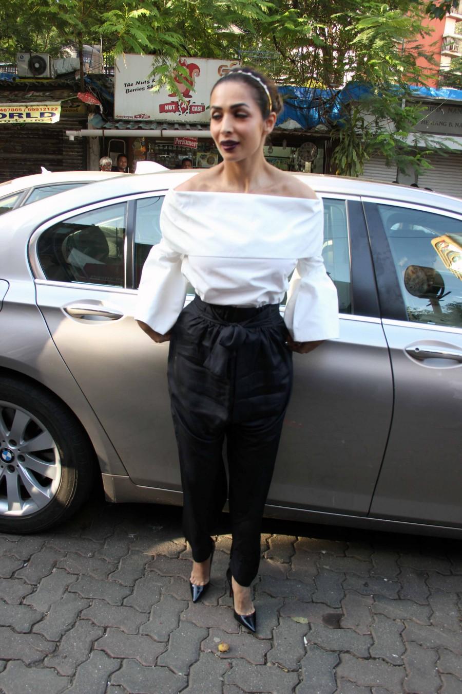 Photos of Bollywood actress Malaika Arora inaugurates Patisserie A Saluti Shop in Mumbai. Malaika Arora,actress Malaika Arora,Malaika Arora inaugurates Patisserie A Saluti Shop,Malaika Arora pics,Malaika Arora images,Malaika Arora photos,Malaika Arora stills,Malaika Arora pictures