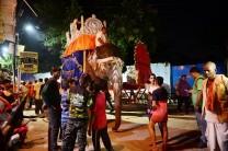 Happy Vijaya Dashami 2016: Celebrate Dasara by Sharing Quotes, Greetings, SMS, Messages with Friends