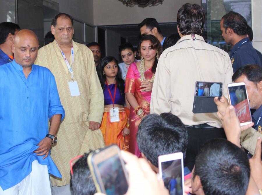 Photos of Bollywood actress Rani Mukerji attends the Durga Puja celebrations in Mumbai. Rani Mukerji,Rani Mukerji attends the Durga Puja celebrations,Durga Puja celebrations,Durga Puja celebrations in Mumbai,Durga Puja celebrations pics,Durga Puja celebrations images,Durga Puja celebrations photos,Durga Puja celebrations stills,Durga Puja ce