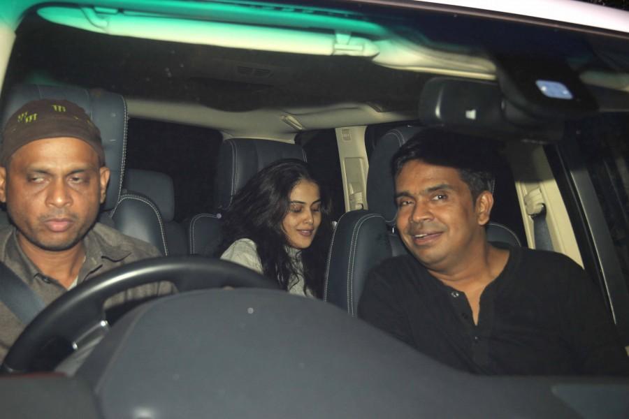Photos of Riteish Deshmukh, Genelia D'Souza spotted at Bandra olive. Riteish Deshmukh,Genelia D'Souza,Riteish Deshmukh and Genelia D'Souza,Riteish Deshmukh spotted at Bandra olive,Genelia D'Souza spotted at Bandra olive,Genelia D'Souza pics,Genelia D'Souza images,Genelia D'Souza photos,Genelia