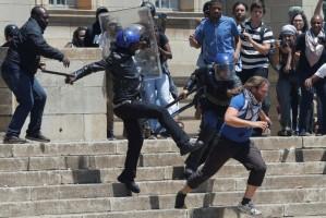 Student protests,Student protests in South Africa,university education,Students demanding free education,Johannesburg University