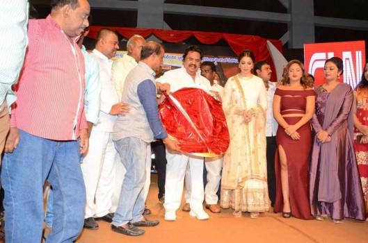 Telugu movie Kotikokkadu Audio Launch event held at Hyderabad. Celebs like Ashwini, Raai Laxmi, Arundhathi Nair, Nikesha Patel, Deepthi Mohan, Dasari Narayana Rao, Priyanka Ramana, Shilpi Sharma, Aishwarya, Jhansi, Ramya Sri, T Prasanna Kumar, Tummalapalli Rama Satyanarayana, V Samudra, GV Sudhakar Naidu and others graced the event.