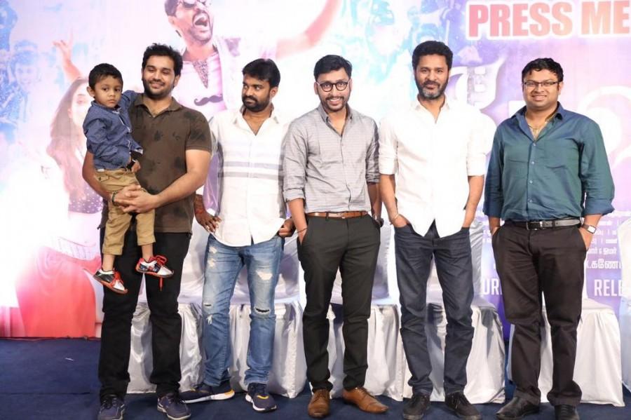 Tamil movie Devi Success Meet event held at Chennai. Celebs like Prabhudheva, RJ Balaji, Director Vijay, Mahesh, Shiyam Jack and others graced the event. Devi Success Meet,Devi Success Meet pics,Devi Success Meet images,Devi Success Meet photos,Devi Success Meet stills,Devi Success Meet pictures,Prabhu Deva,Sonu Sood,Tamannaah