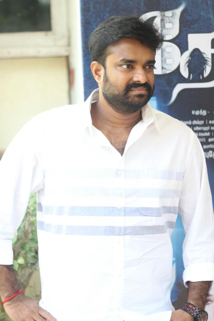 Tamil movie Devi Success Meet event held at Chennai. Celebs like Prabhudheva, RJ Balaji, Director Vijay, Mahesh, Shiyam Jack and others graced the event. Devi Success Meet,Devi Success Meet pics,Devi Success Meet images,Devi Success Meet photos,Devi Success Meet stills,Devi Success Meet pictures,Prabhu Deva,Sonu Sood,Tamannaah