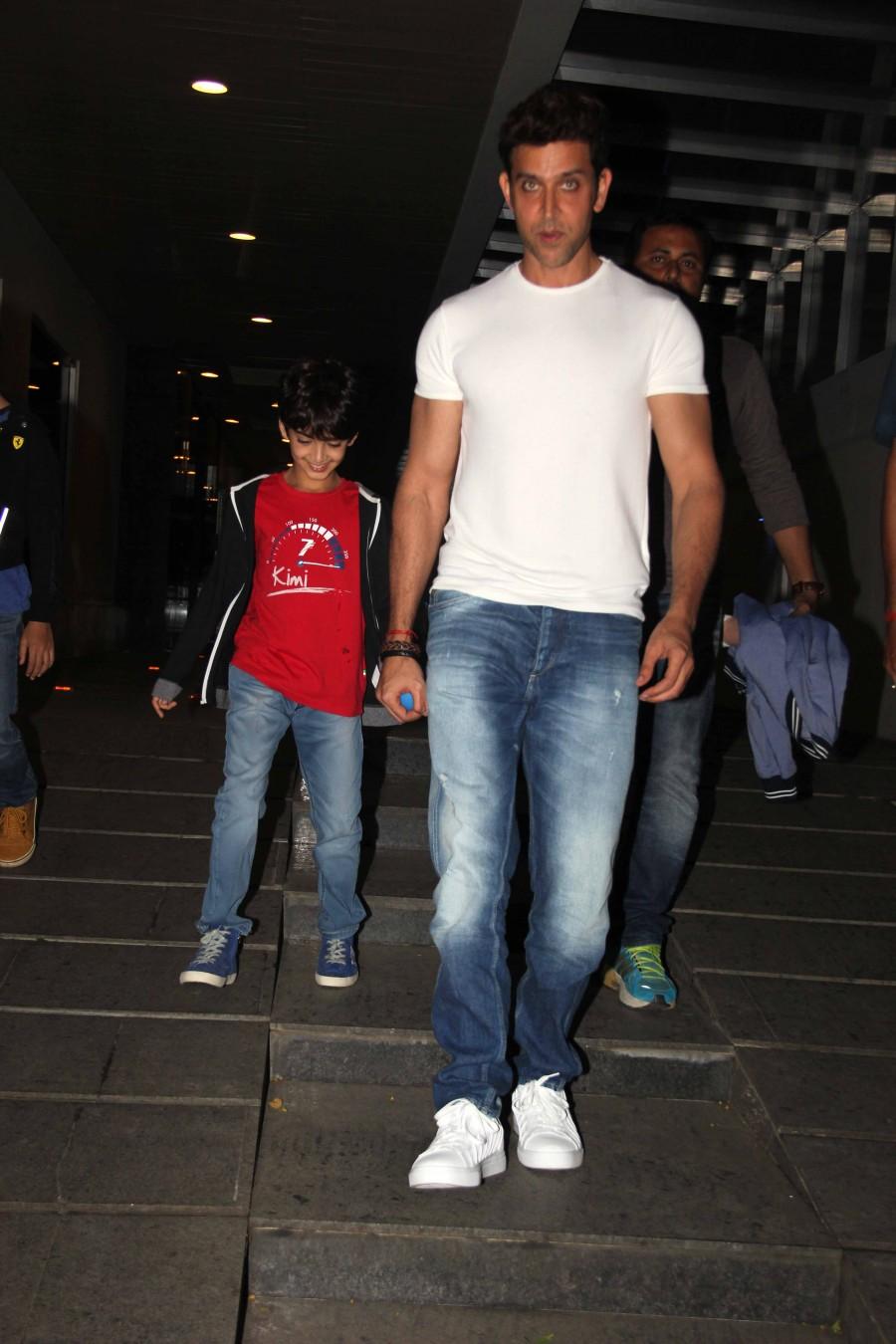 Photos of Bollywood actor Hrithik Roshan spotted with his son at Hakkasan in Bandra. Hrithik Roshan,Hrithik Roshan spotted with his son,Hrithik Roshan with his son,Hrithik Roshan Son,Hrithik Roshan at Bandra,Hrithik Roshan pics,Hrithik Roshan images,Hrithik Roshan photos,Hrithik Roshan stills,Hrithik Roshan pictures