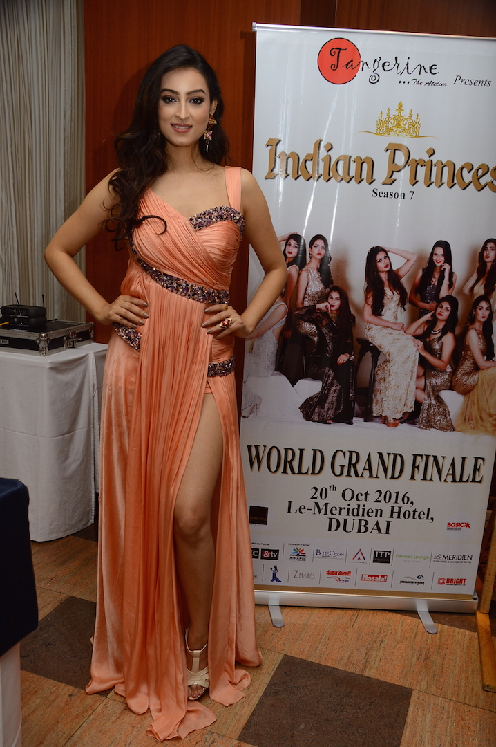 Snehapriya Roy said, "I urge all the participants to create your own identity and not copy others. Be original and you will be liked by one and all." Indian Princess,Indian Princess 2016,beauty pageant,Sunil Rane,Chandni Sharma,Snehapriya Roy,Mandira Bedi,Sunil Rane pics