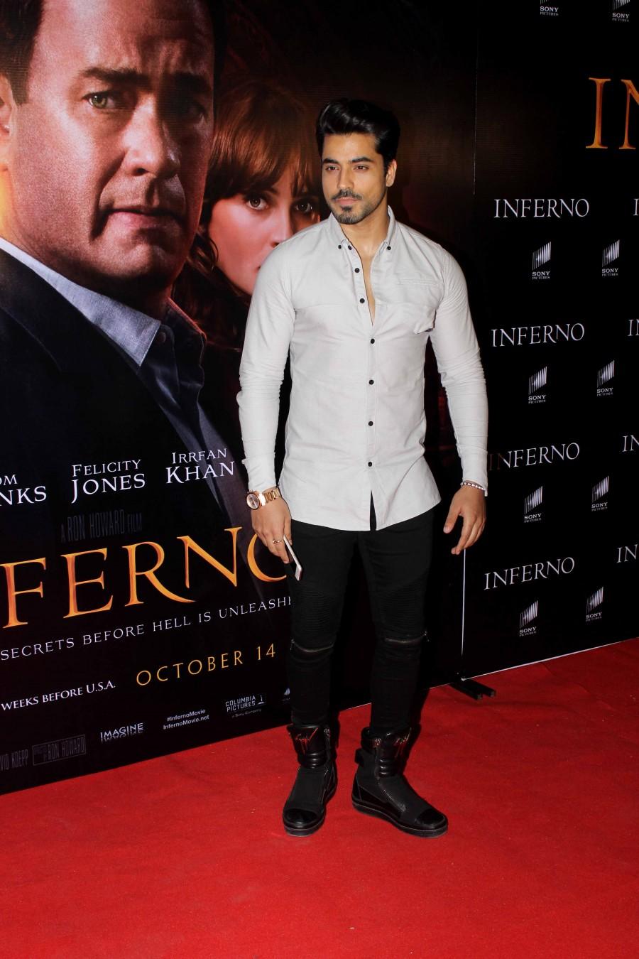 Gautam Gulati at Inferno special screening. Inferno special screening,Irrfan Khan,Pooja Hegde,Richa Chadda,Govind Sandhu,Meghna Gulzar,Sonnalli Seygall,Ramesh Sippy,Kiran Juneja,Fahad Samar,Abhinay Deo,Gulshan Devaiya,Kalliroi Tziafeta,Gautam Gulati,Inferno special screening pics,Inferno special sc