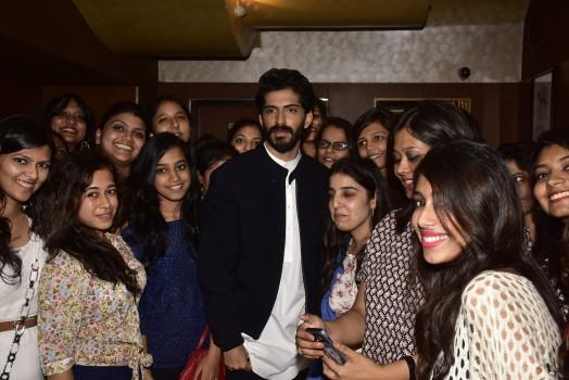 In a first of a kind event, Mirza aka Harshvardhan Kapoor held a special screening of his recently released film Mirzya for his girls fans.