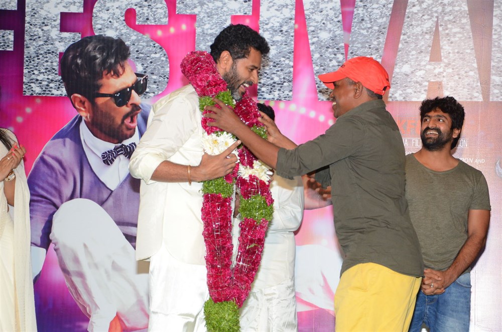 Prabhu Deva,AL Vijay,Abhinetri Movie Success Meet,Abhinetri Success Meet,Abhinetri Success Meet pics,Abhinetri Success Meet images,Abhinetri Success Meet photos,Abhinetri Success Meet stills,Abhinetri Success Meet pictures,Kona Venkat,Hema,Raja Ravindra,S