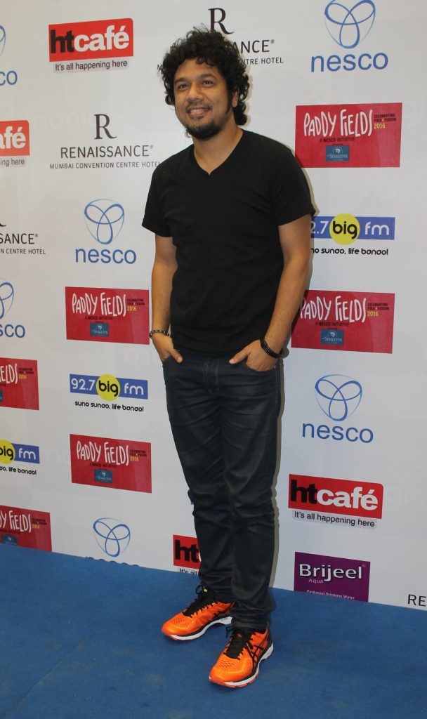 Papon at the Paddy Fields press conference at 92.7 BIG FM Mumbai studio. Paddy Fields press conference,Paddy Fields,92.7 BIG FM Mumbai studio,92.7 BIG FM,Lesle Lewis,Salim-Sulaiman,Papon,Dhruv Ghanekar,Paddy Fields press conference pics,Paddy Fields press conference images,Paddy Fields press conference photos,Paddy Fields pres