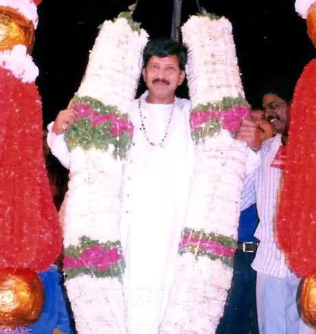 Happy birthday Vishnuvardhan: Rare and Unseen pictures of Kannada superstar Vishnuvardhan,Vishnuvardhan Rare pics,Vishnuvardhan Rare images,Vishnuvardhan Rare photos,Vishnuvardhan Rare stills,Vishnuvardhan Rare pictures,Vishnuvardhan unseen pics,Vishnuvardhan unseen images,Vishnuvardhan unseen photos,Vishnuvardhan unseen stills,V