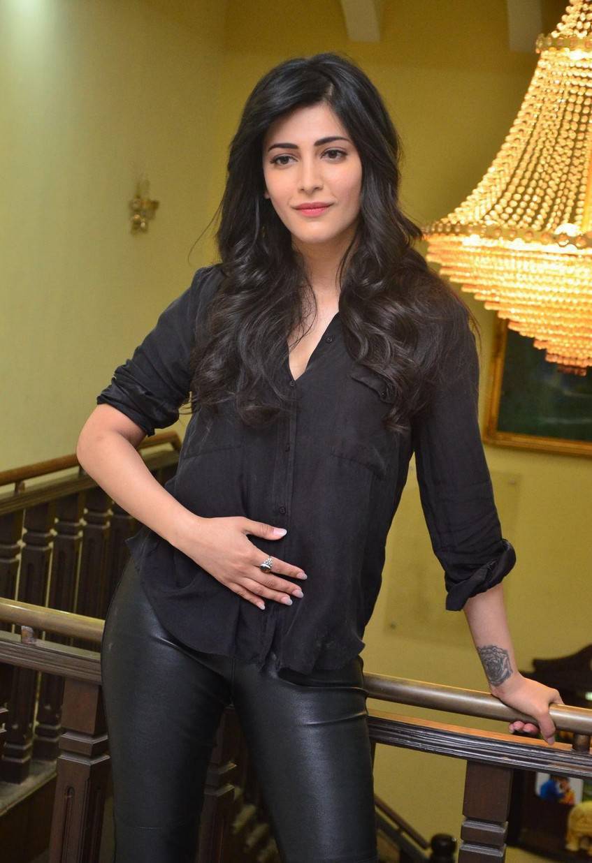 Photos of South Indian Actress Shruti Haasan at Premam movie Interview. Shruti Haasan,Shruti Haasan at Premam movie Interview,Premam movie Interview,Premam Interview,Premam Shruti Haasan,Shruti Haasan Premam,Shruti Haasan latest pics,Shruti Haasan latest images,Shruti Haasan latest photos,Shruti Haasan latest stills,Shruti Ha