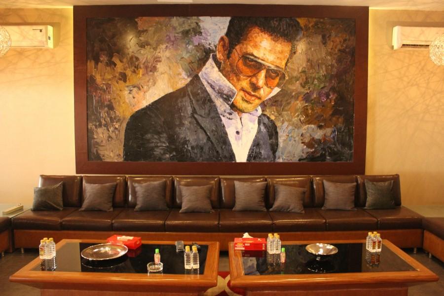 Seating Area in the Living Room. Bigg Boss 10,Bigg Boss,Bigg Boss 10 contestants,Salman Khan,Salman Khan private chalet,Salman Khan room,Salman Khan private room,Salman Khan private chalet pics,Salman Khan private chalet images,Salman Khan private chalet photos,Salman Khan private chalet