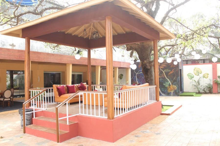 Verandah Seating. Bigg Boss 10,Bigg Boss,Bigg Boss 10 contestants,Salman Khan,Salman Khan private chalet,Salman Khan room,Salman Khan private room,Salman Khan private chalet pics,Salman Khan private chalet images,Salman Khan private chalet photos,Salman Khan private chalet