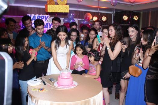 Photos of Actress Digangana Suryavanshi celebrated her 19th birthday at Flags restaurant in Lokhandwala, Andheri West, Mumbai.