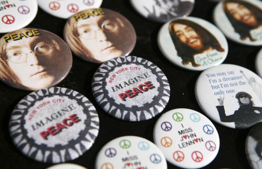 8: John Lennon earned $12 million. Michael Jackson,Charlie Brown,Arnold Palmer,Elvis Presley,Prince,Bob Marley,Theodor Geisel,John Lennon,Albert Einstein,Forbes Top-Earning Dead Celebrities,Top-earning dead celebrities,dead celebrities,Top-earning dead celebrities pics,Top-earning dead cel