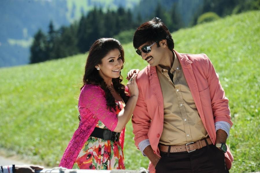 South Indian Actor Gopichand and Actress Nayanthara starrer new Telugu movie under B Gopal Direction. Music composed by Mani Sharma. Prakash Raj and Kota Srinivasa Rao appear in the supporting role. Gopichand and Nayanthara,Gopichand,Nayanthara,Nayanthara and Gopichand,Nayanthara and Gopichand movie pics,Nayanthara and Gopichand movie images,Nayanthara and Gopichand movie photos,Nayanthara and Gopichand movie stills,Nayanthara and Gopichand movie pic