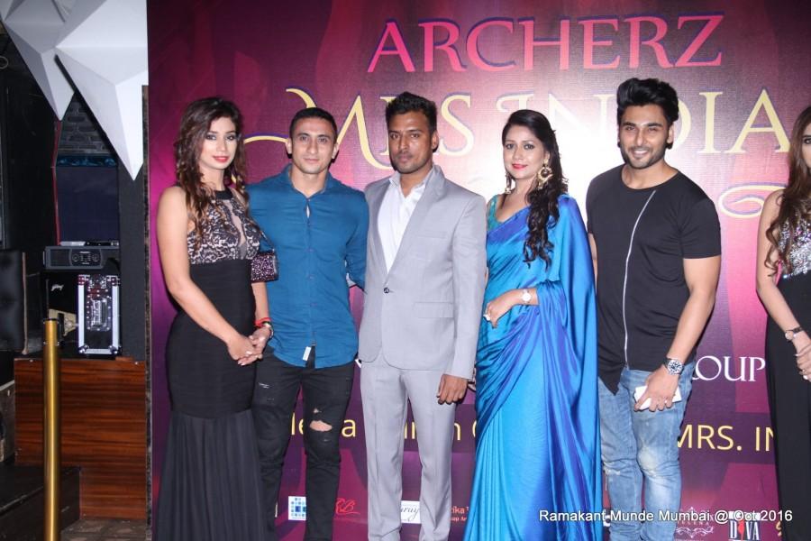 To achieve success is not an easy job, but when you have a vision and the target it is just a stone thrown. Well known fashion designer Mrs Archana Tomar (winner of Mrs North Central Asia & Mrs Universe Generous Brand in 2009) and Mr Tushar Dhariwal of 'Viscera events' are on the way to create a history. Archerz Mrs. India 2017,Mrs. India 2017,Mrs Anjana,Mrs Sakshi,Mrs. Archer India,Bharat Chawda Gurmeet Rehal,Bharat Chawda,Gurmeet Rehal