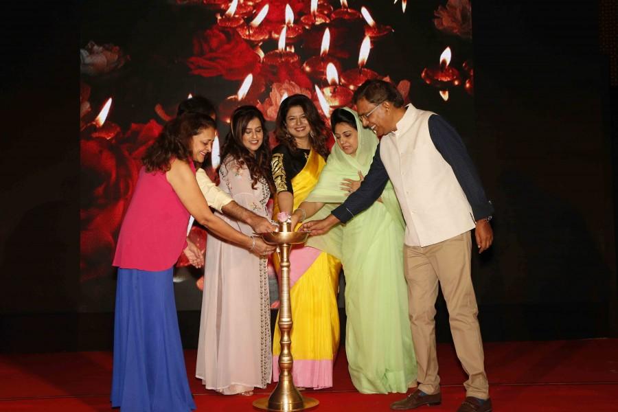 The Event started with lighting of the lamp by Maharajkumari Mahima Kumari Queen of Mewar, Mrs. Sonia Sethi (Addl. DG foreign trade Govt of India), Mr. Sandeep Bakshi (MD and CEO, ICICI Prudential Life Insurance) Vipul Jain, Shibani Jain and Bharati Dasgupta (Founders of CSA). Followed by the dance drama performance by orphan children, based on Mowgli, which was choreographed by Sandip Soparrkar, who is the cause ambassador for CSA. Riya Pillai,Madhu Shah,Riya Pillai and Madhu Shah,Riya Pillai and Madhu Shah ramp walk,Celebs ramp walk,actress Riya Pillai,actress Madhu Shah,fashion walk