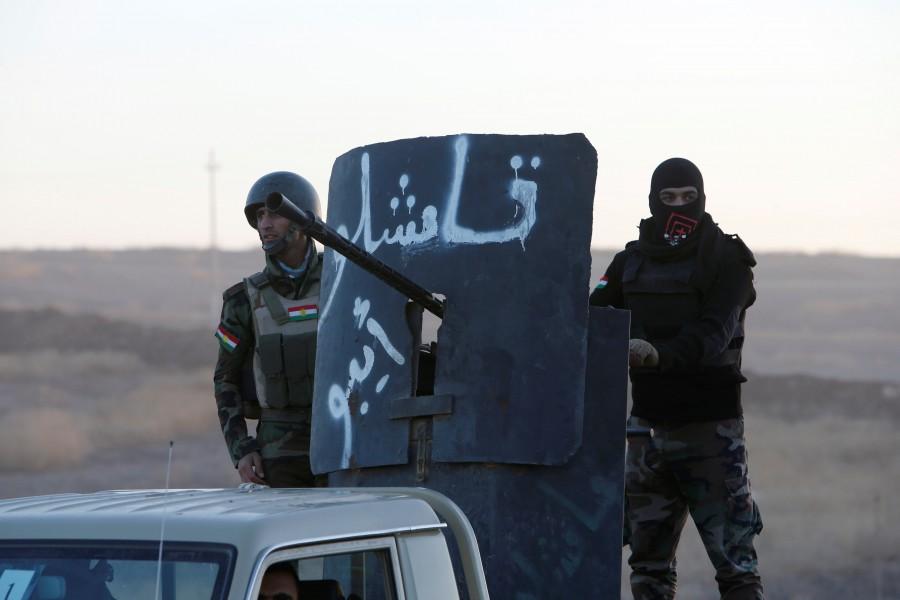 Peshmerga forces advance in the east of Mosul to attack Islamic State militants in Mosul. Battle for Mosul begins,Battle for Mosul,Islamic State,Iraqi forces,Iraqi city,IS begins,Mosul,Mosul Battle,gunfire and car bombs,Iraqi attack on Mosul begins
